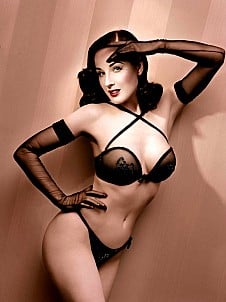 Dita von Teese gallery image 26 of 43